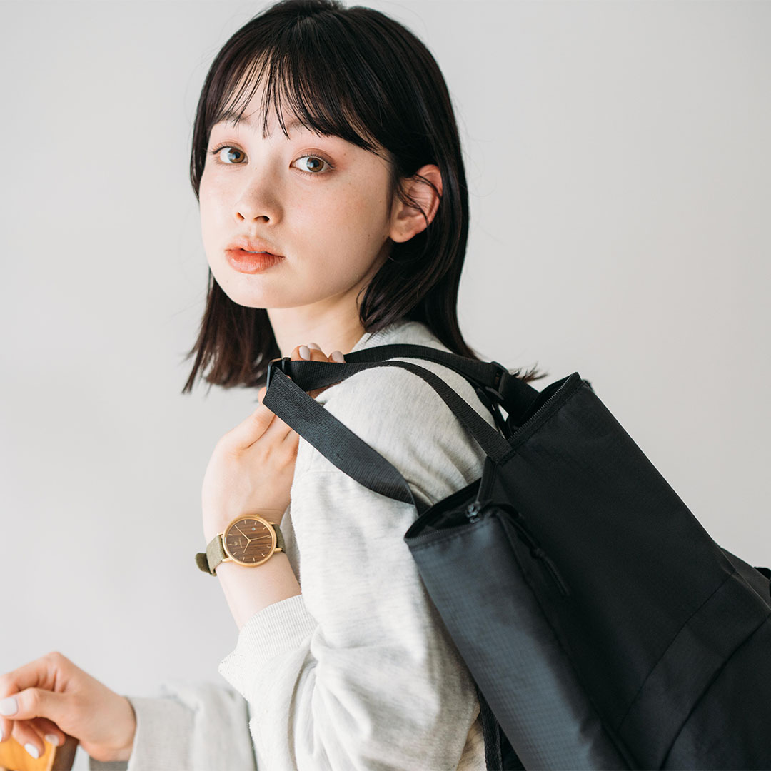 KERBHOLZ｜TILDA 38mm ティルダ ウォールナット ゴールド オリーブヴィーガン 画像2