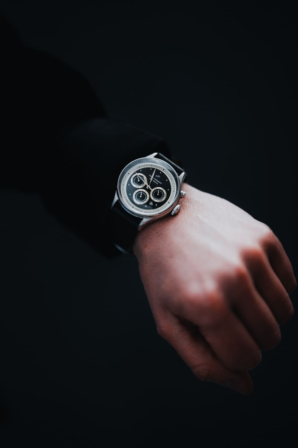 【500本限定】AV86(旧 ABOUT VINTAGE)|10th 1564 Chronodate Automatic 39mm/Black(自動巻き) 画像6