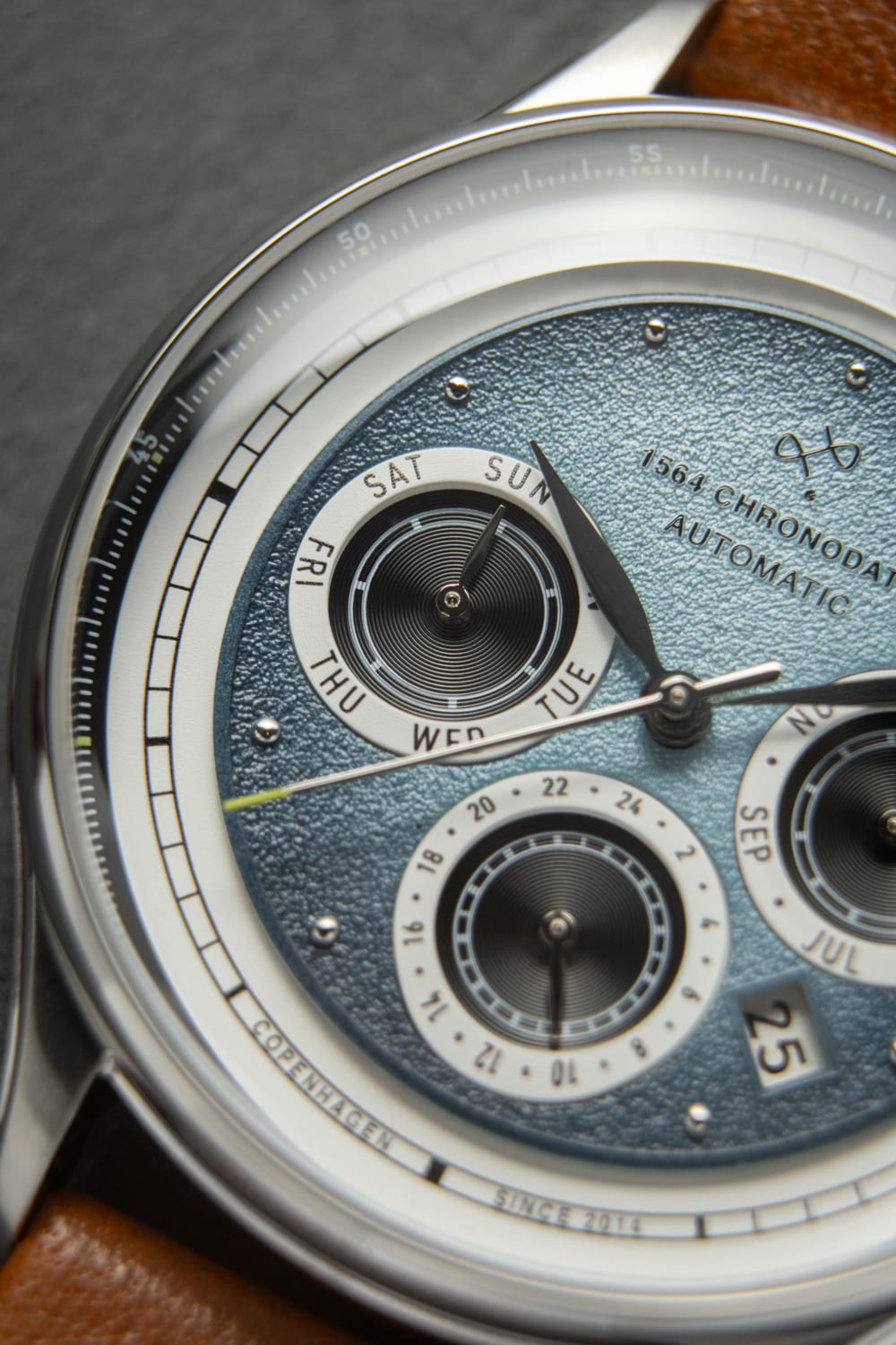 500本限定】AV86（旧About Vintage） 機械式腕時計 メンズ 1564