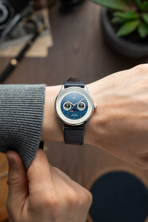 AV86(旧ABOUT VINTAGE アバウトヴィンテージ)|1968 Moonphase ムーンフェイズ スチール シルバー ダークブルー レザーベルト 画像2