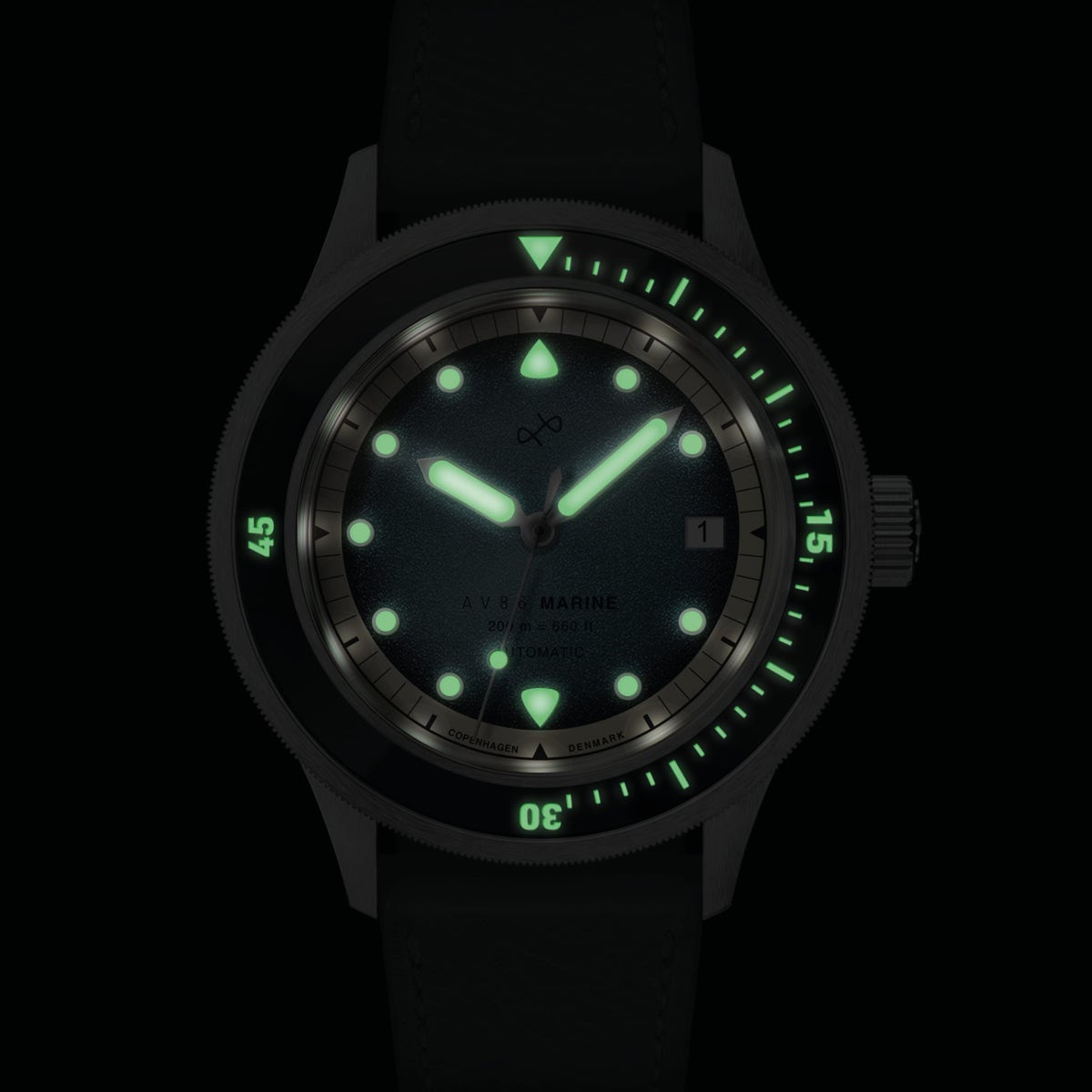 AV86(旧 ABOUT VINTAGE)|1956 Marine Automatic 41mm Steel/Blue Fade(自動巻き) 画像8