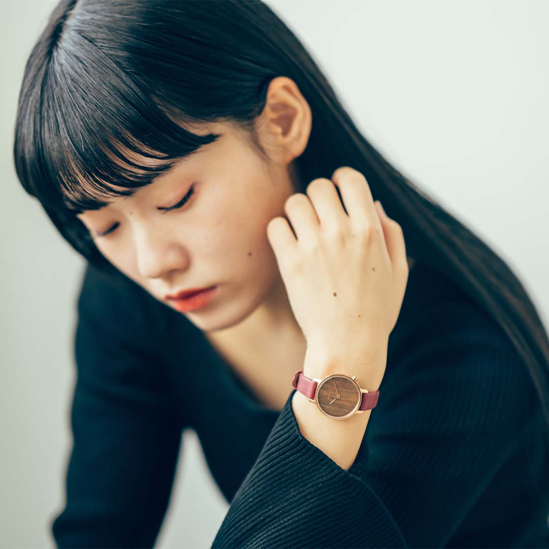 KERBHOLZ|EMMA 30mm エマ ウォールナット ローズゴールド ブラックヴィーガン 画像2