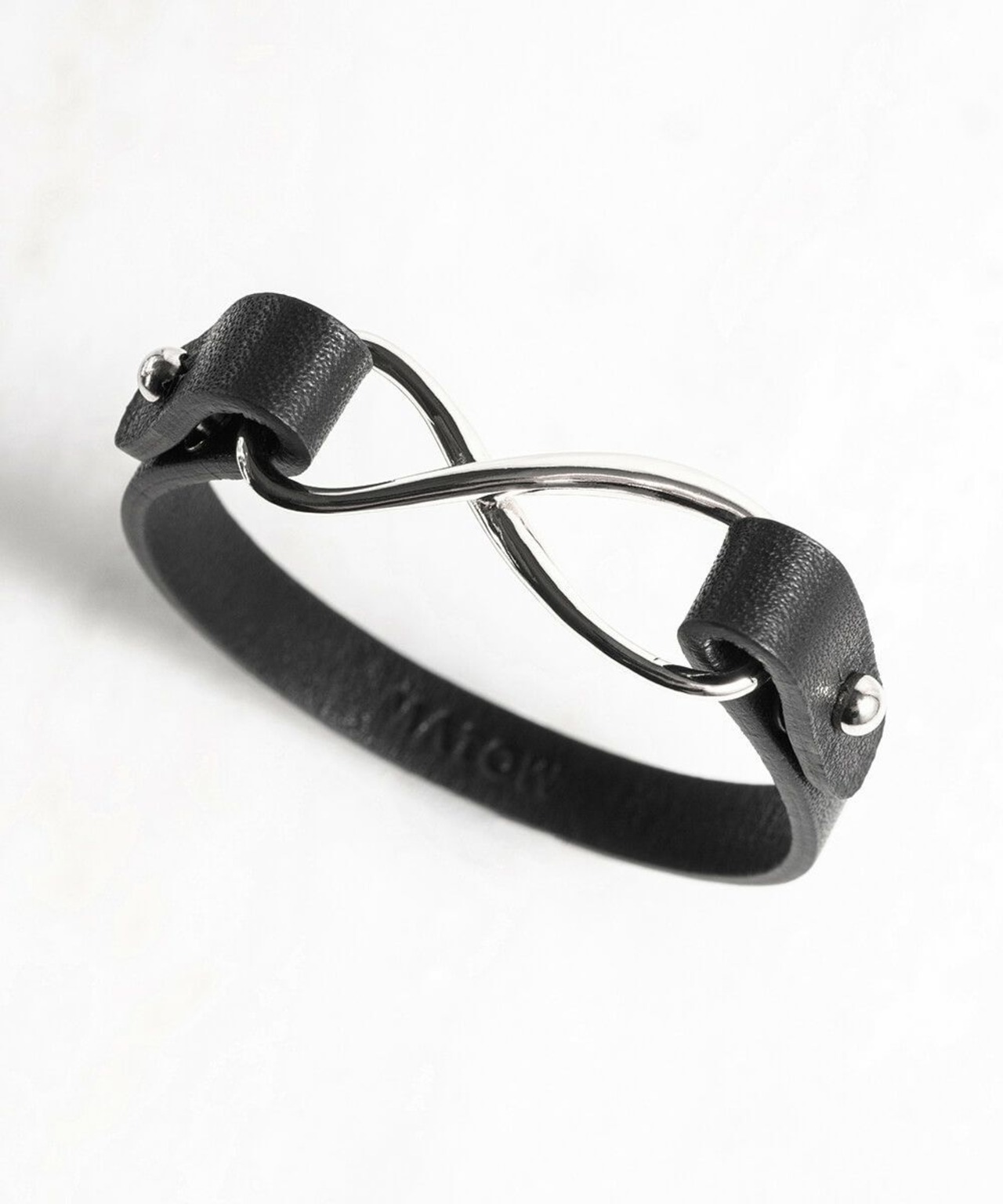 MATOW｜Accessory レザーブレスレット ブラック シルバー　Mサイズ 画像1