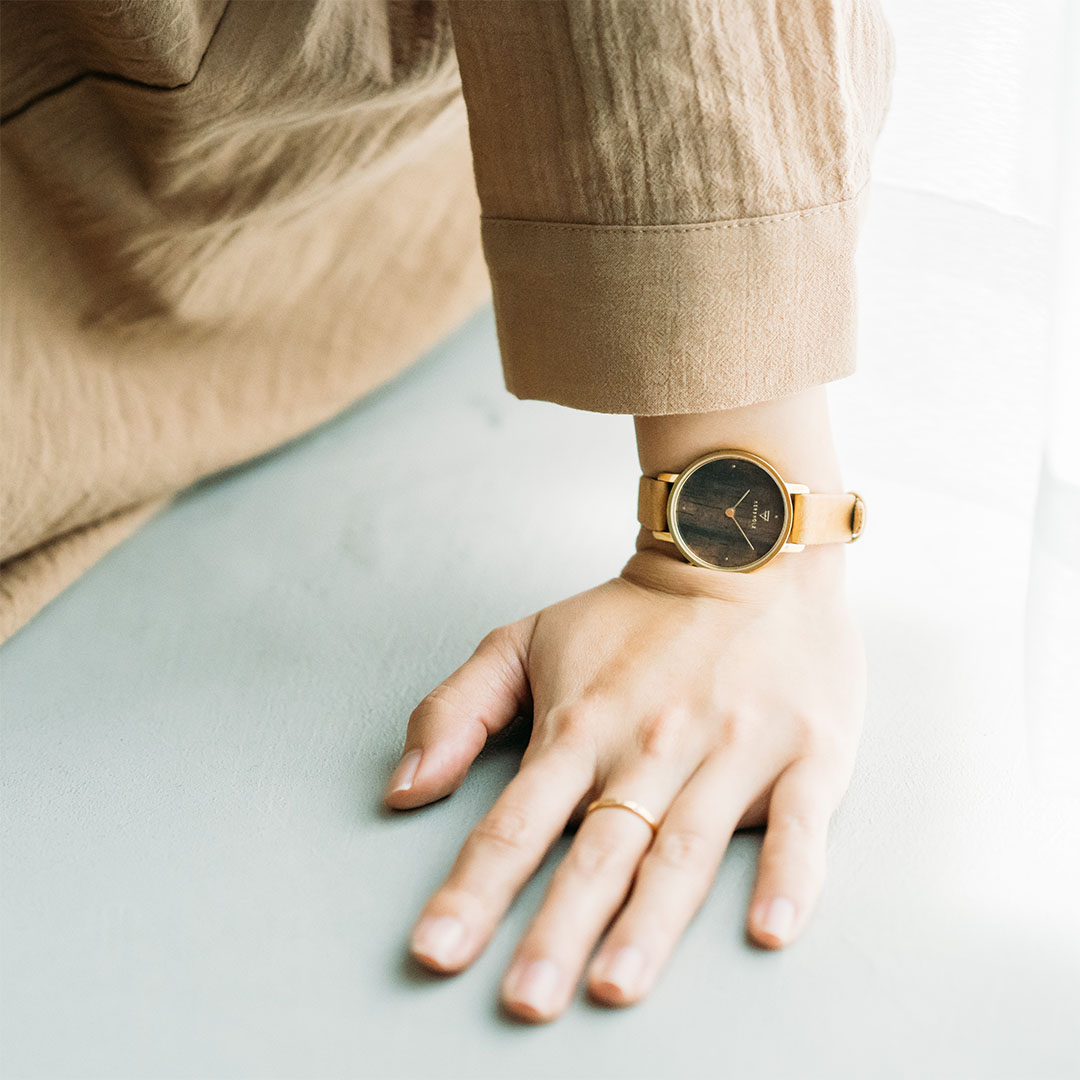 KERBHOLZ｜EMMA 30mm エマ ダークウッド ゴールド マスタードヴィーガン 画像2