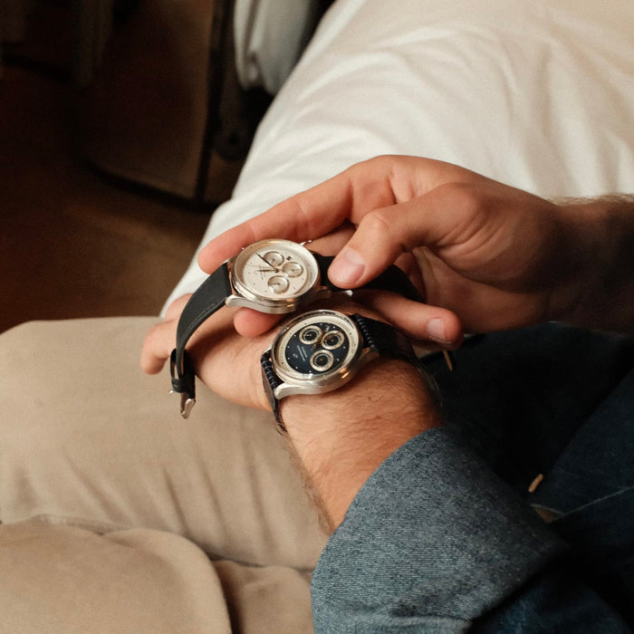 AV86（旧 ABOUT VINTAGE）｜10th 1564 Chronodate Automatic 39mm Steel / Blue（自動巻き） 画像4