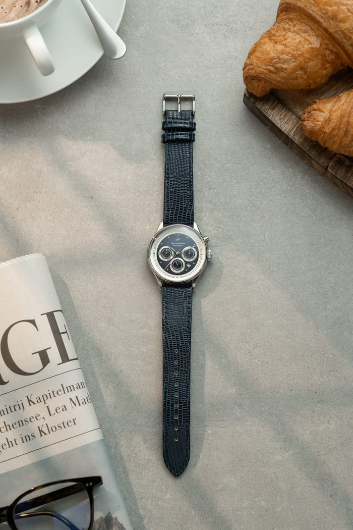 AV86（旧 ABOUT VINTAGE）｜10th 1564 Chronodate Automatic 39mm Steel / Blue（自動巻き） 画像5