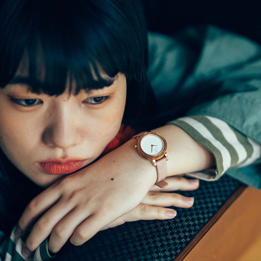 KERBHOLZ｜LUISE 30mm ルイーズ オリーブウッド ローズゴールド ローズ 画像2