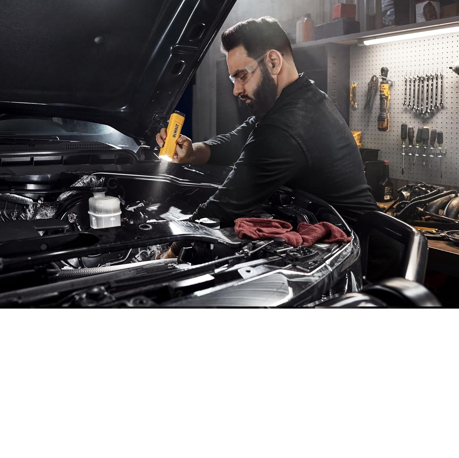 DEWALT(デウォルト) USB-C LEDフラッシュライト DCL183-XJ | メーカー