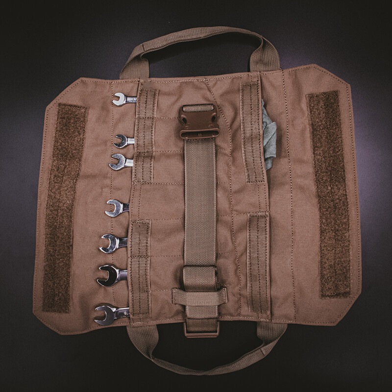 Atlas 46 ヨークタウン ツールロール - 超ポータブル 革新的 高耐久設計 大容量 レンチオーガナイザー 工具収納 アメリカ製 コヨーテブラウン 並行輸入品 Atlas 46 Yorktown Mechanics ツールロール ブラック