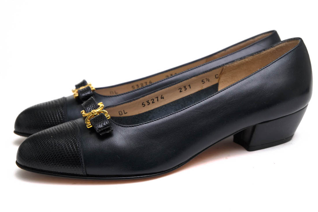 Salvatore Ferragamo TEMA / �ե��饬�� ��������˶�� ���� ������ �쥶�������� ���ȥ졼�ȥ��å� �֥�å� �� �ѥ�ץ� ��ǥ�����