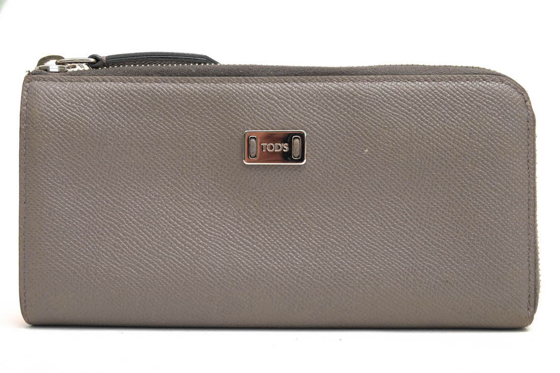 TOD'S XAWDSRAD400TBB4Z06 DSR PF ZIP AROUND / トッズ グレイン型押し牛革 小銭入れあり L字ファスナー グレー 灰色 長財布 レディース|レディース|カテゴ