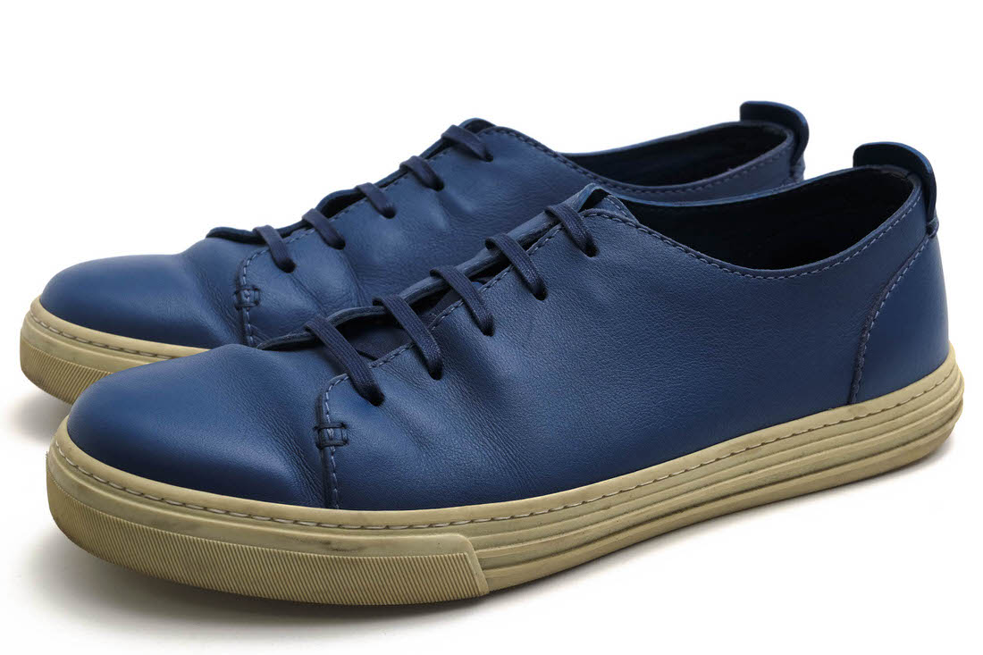 GUCCI 342038 Mirosoft / グッチ クレストロゴ 牛革 カーフ ブルー 青