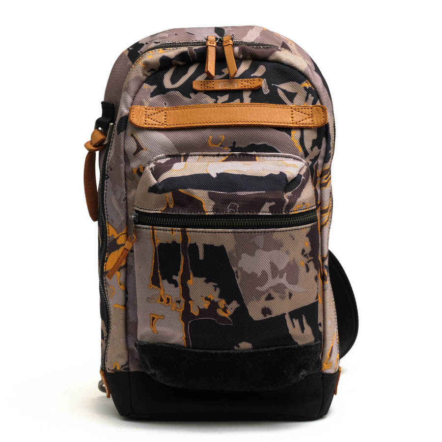 TUMI 61084MCM DALSTON RITSON SLING ダルストン / トゥミ クロスボディ 迷彩・カモフラージュ柄 ボディバッグ グレー 灰色 ショルダーバッグ メンズ|メンズ|カテゴ