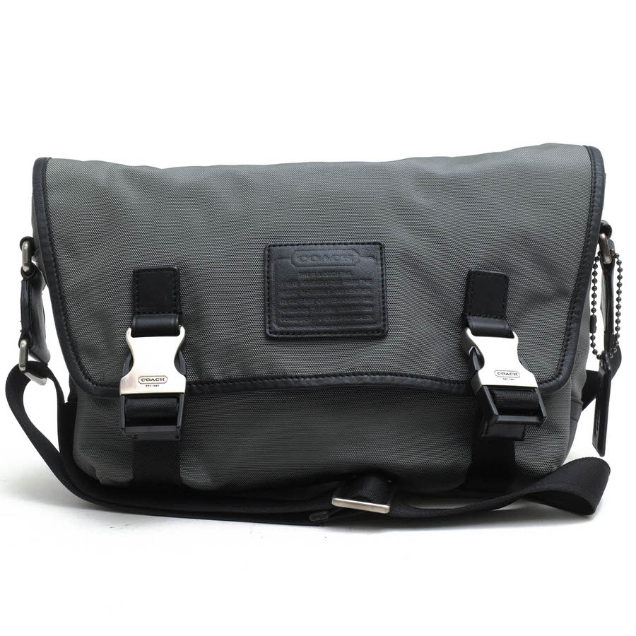 【極美品】COACH メンズ ボイジャー ショルダーバッグ F70575 COACH F70575 Voyager Flap Crossbody ボイジャー フラップ