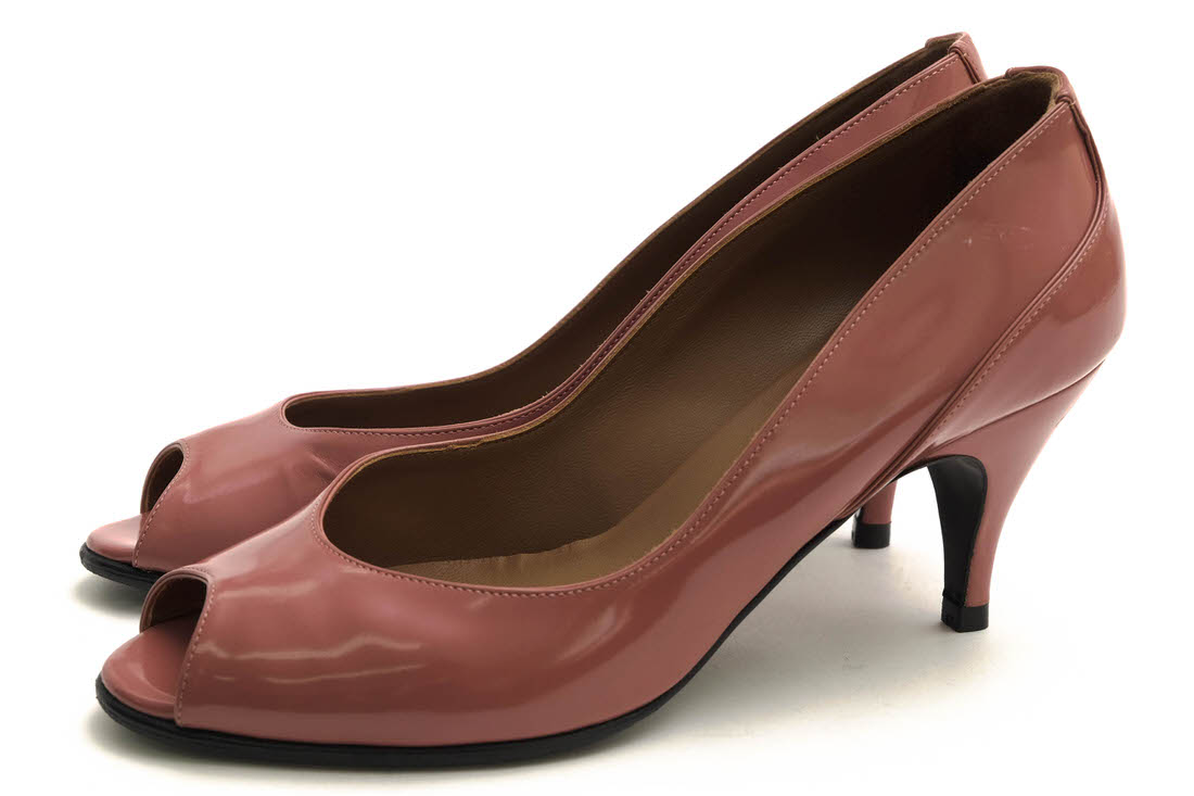 エルメス パンプス 美品 エルメス パンプス レザー 黒 36 セリエボタン