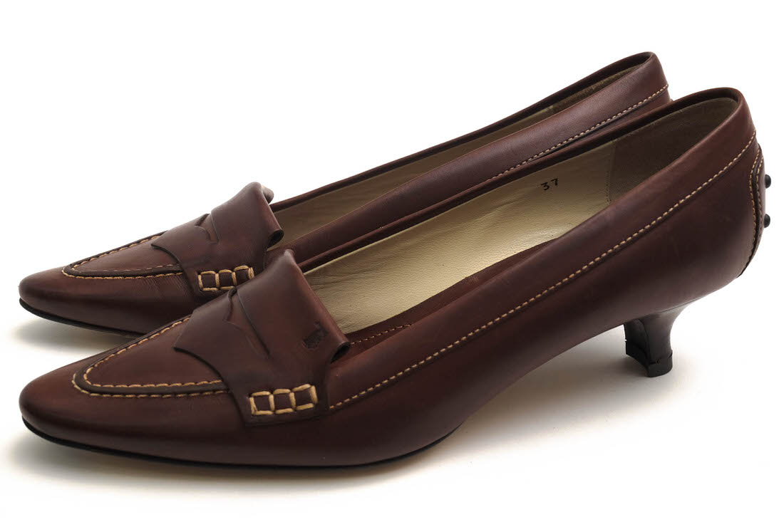 TOD'S XXWANCQD9206 DAISY PENNY MOC / ȥå ե   ֥饦 Ǥ ѥץ ǥ