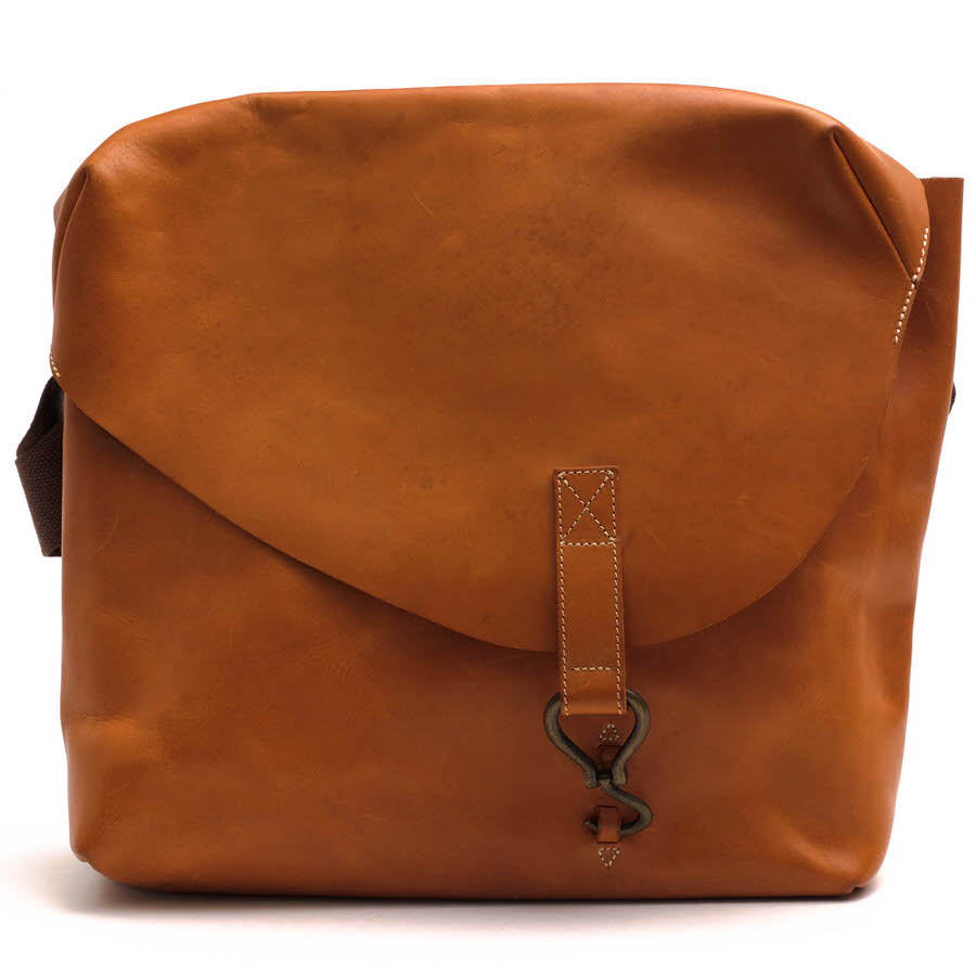 BALLERI 800 VOLONATE SHOULDER BAG / �Х�� VOLONATO �٥����֥륿��˥��䤷���� ��å��󥸥㡼�Хå� �֥饦�� �� ���������Хå� ���