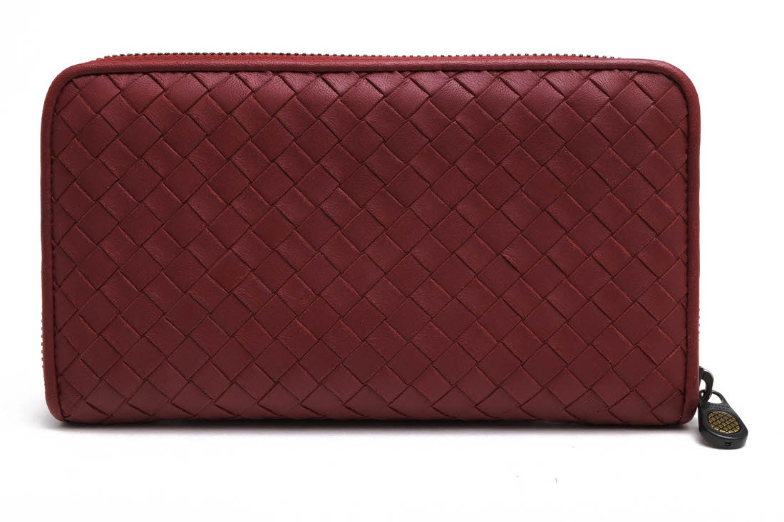 美品 BOTTEGA VENETA 長財布 ラウンドジップ 赤 イントレチャート ボッテガヴェネタ BOTTEGA VENETA（ボッテガ・ヴェネタ） 財布 レディース イントレ