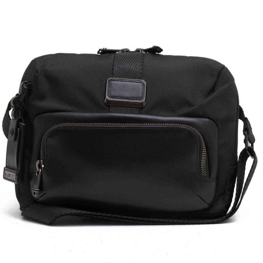TUMI 232305D ALPHA BRAVO BARTON Crossbody ����ե� �֥�ܡ� �С��ȥ� �������ܥǥ� / �ȥ��� �������ܥǥ� �Хꥹ�ƥ��å��ʥ����� �ʥѥ쥶�� ���� �ܥǥ��Хå� �֥�å� �� ���������Хå� ���