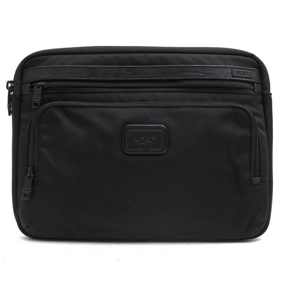 TUMI 26164DCM2E Medium Laptop Cover �ߥǥ����ࡦ��åץȥåס����С� / �ȥ��� PC������ wjk ���֥른�������� FXT�Хꥹ�ƥ��å��ʥ����� �֥�å� �� ������ɥХå�/����å��Хå� ���