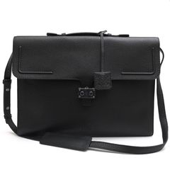 LOEWE / ロエベ A4サイズ収納可 グレイン型押しカーフ 牛革 ブラック