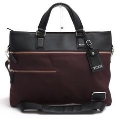 TUMI 68211CDE Beacon Hill Slim Brief �ӡ�����ҥ� �����֥꡼�� / �ȥ��� FXT�Хꥹ�ƥ��å��ʥ����� ���� 2WAY ���������Хå� �Х����顼 ��åɥ֥饦�� ���� �ӥ��ͥ��Хå� ���