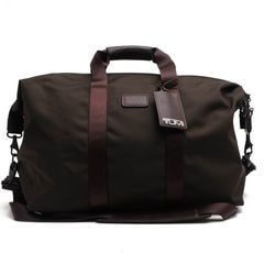 TUMI 22149BH ALPHA SMALL SOFT TRAVEL SATCHEL ����ե� ���⡼�� ���ե� �ȥ�٥� �������� / �ȥ��� �Хꥹ�ƥ��å��ʥ����� �ʥѥ쥶�� ���� 2WAY ���������Хå� �������֥饦�� �Ǥ��� �ܥ��ȥ�Хå� ���