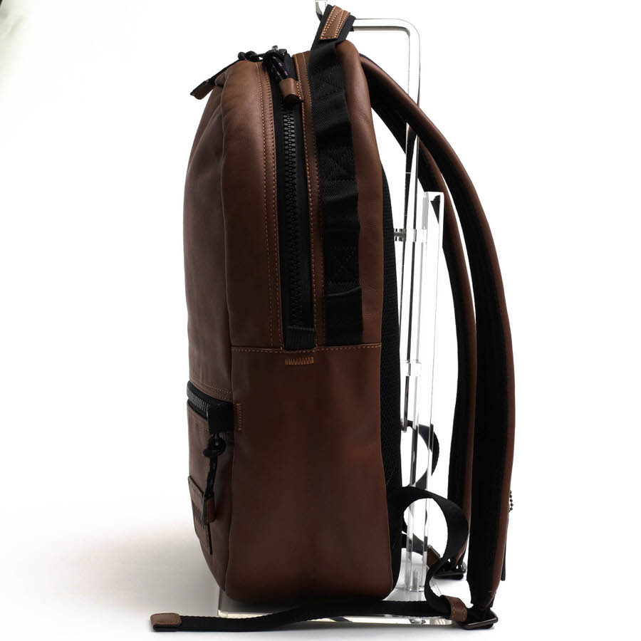 COACH 78830 Pacer Backpack With Coach Patch �ڥ����� / ������ �������ѥå� ���եȥ��쥤��쥶�� ���� ���ܳ� �����󥯥쥶�� �֥饦�� �� ���å� ���