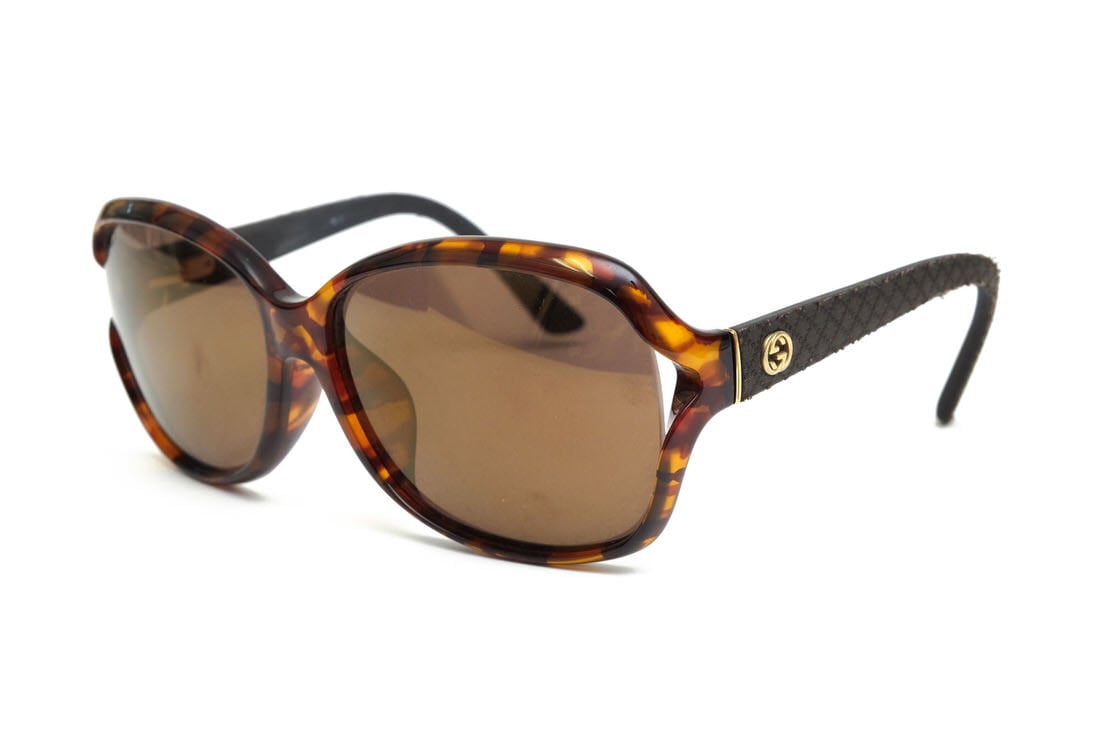 新品GUCCI グッチ サングラス ブラウン系 GG3730/F/S ケース付き GUCCI GG3730/F/S / グッチ バタフライ型 アジアンフィット セル