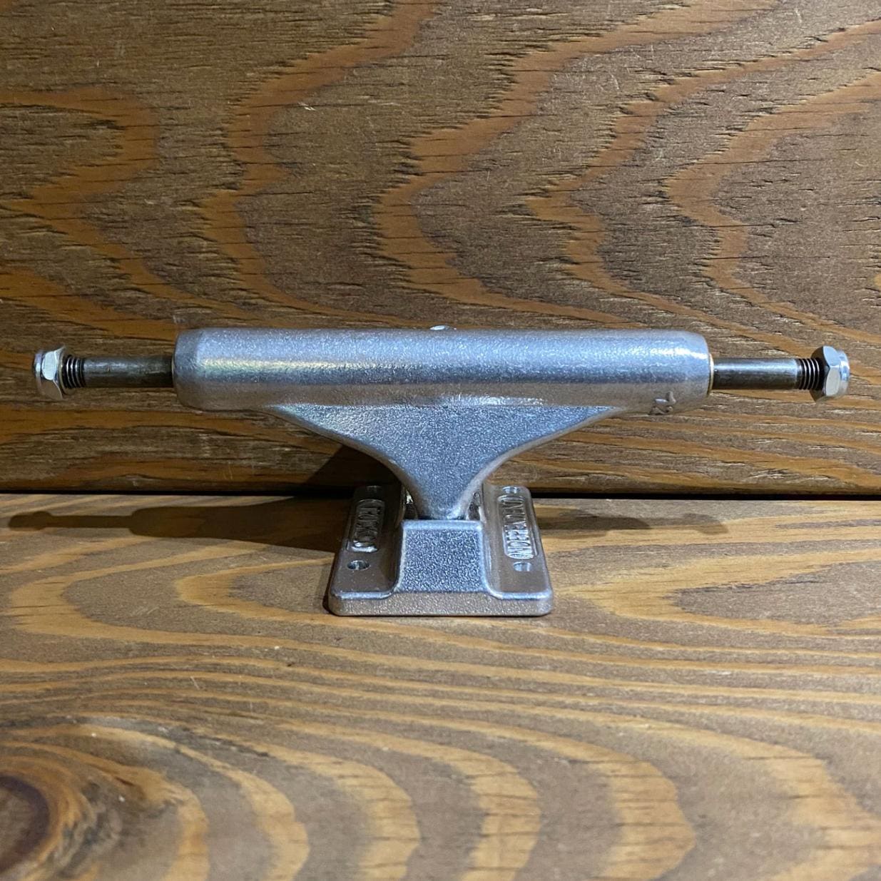 INDEPENDENT STAGE11 POLISHED MID TRUCKS 129/139｜TRUCK｜スケート