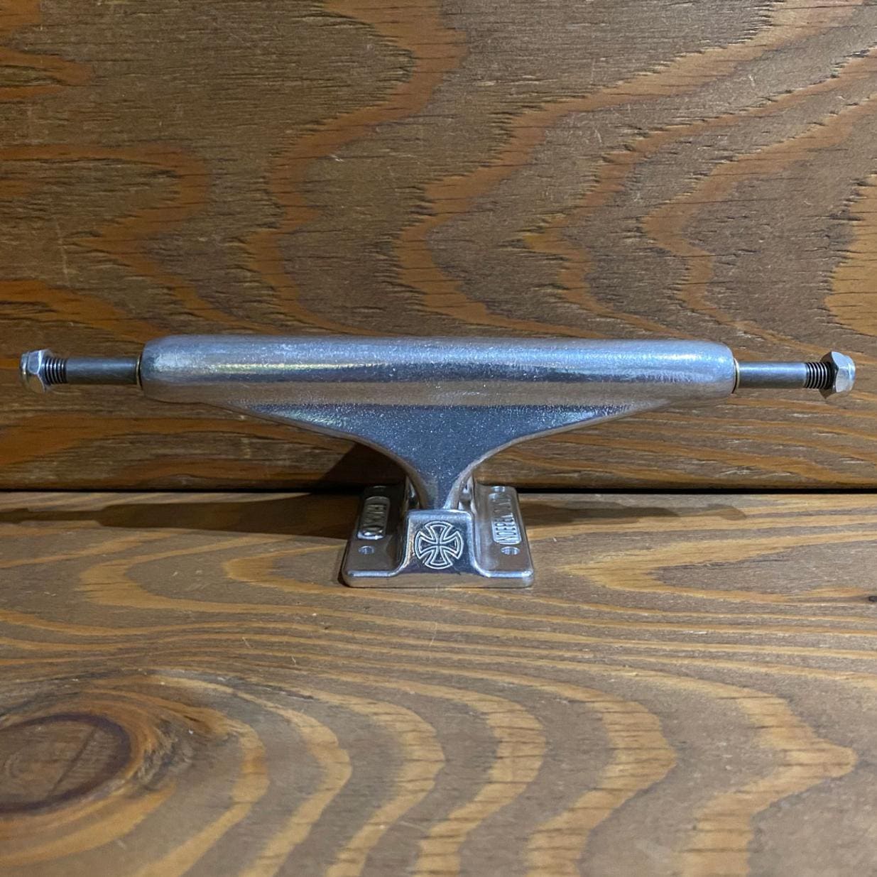INDEPENDENT STAGE11 FORGED HOLLOW SILVER STANDARD TRUCKS 169