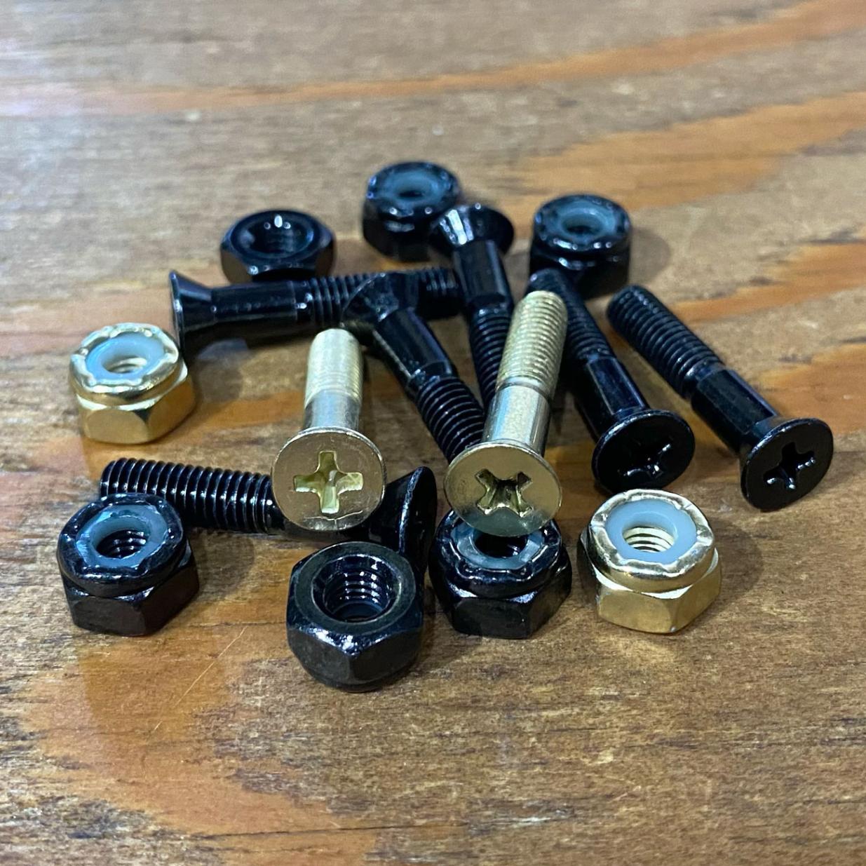 【1inch プラス】HARD ZEISS BOLTS HIGHSOX LIMITED