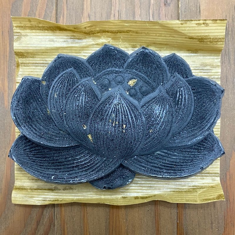 FISH & LIFE 蓮の花 WAX 金箔入り