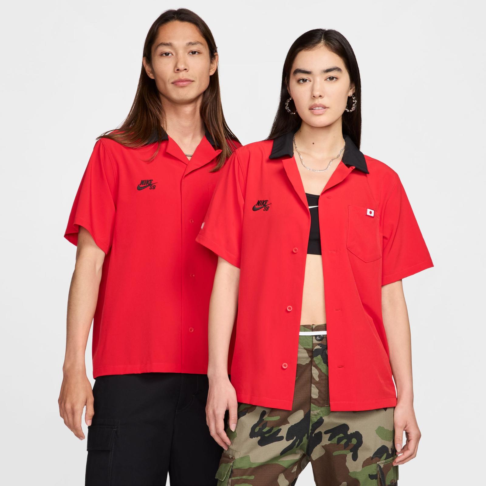 NIKE SB BOWLER BTN UP OLY JPN S/S トップ