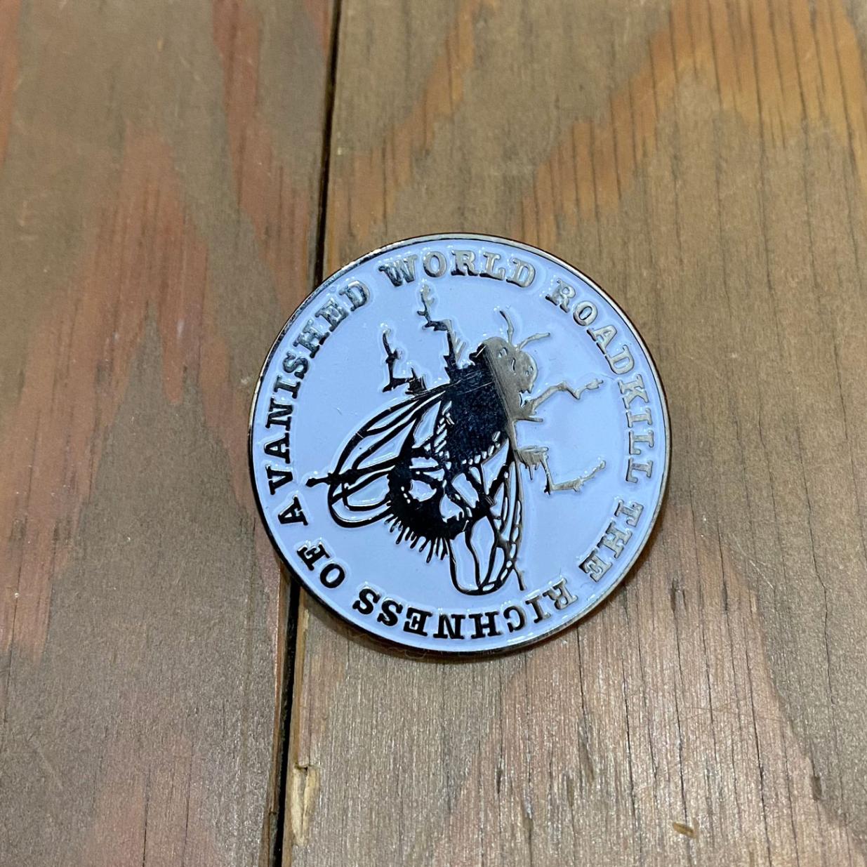 RAODKILL PIN BADGE
