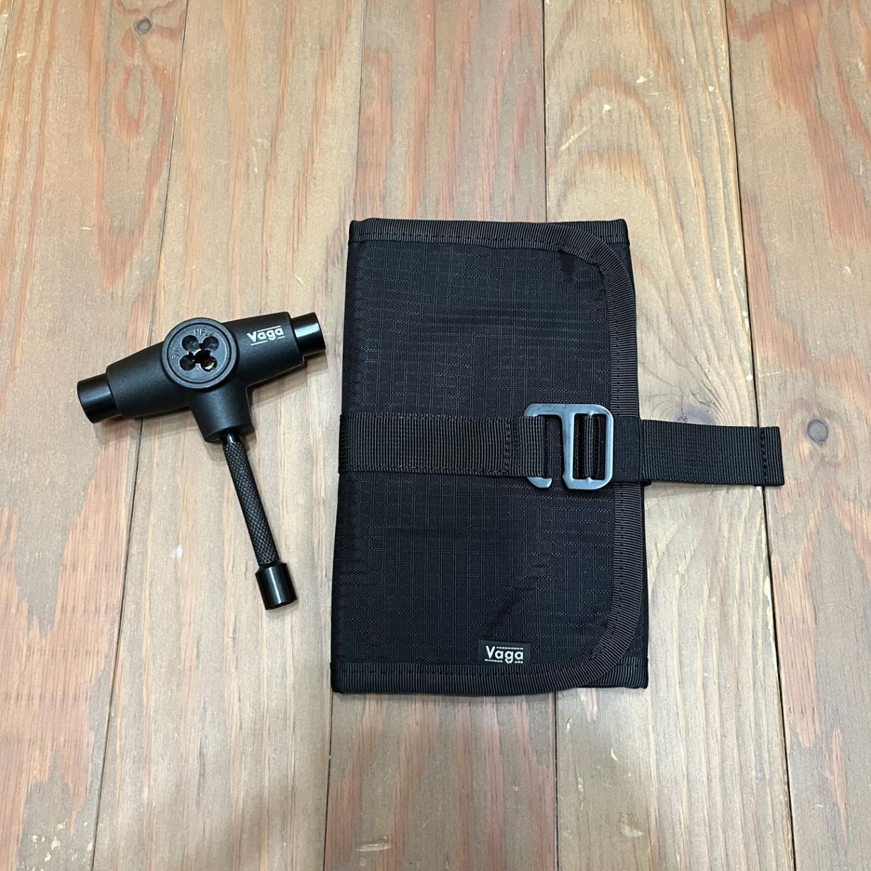 VAGA TOOL ROLL WITH SKATE TOOL