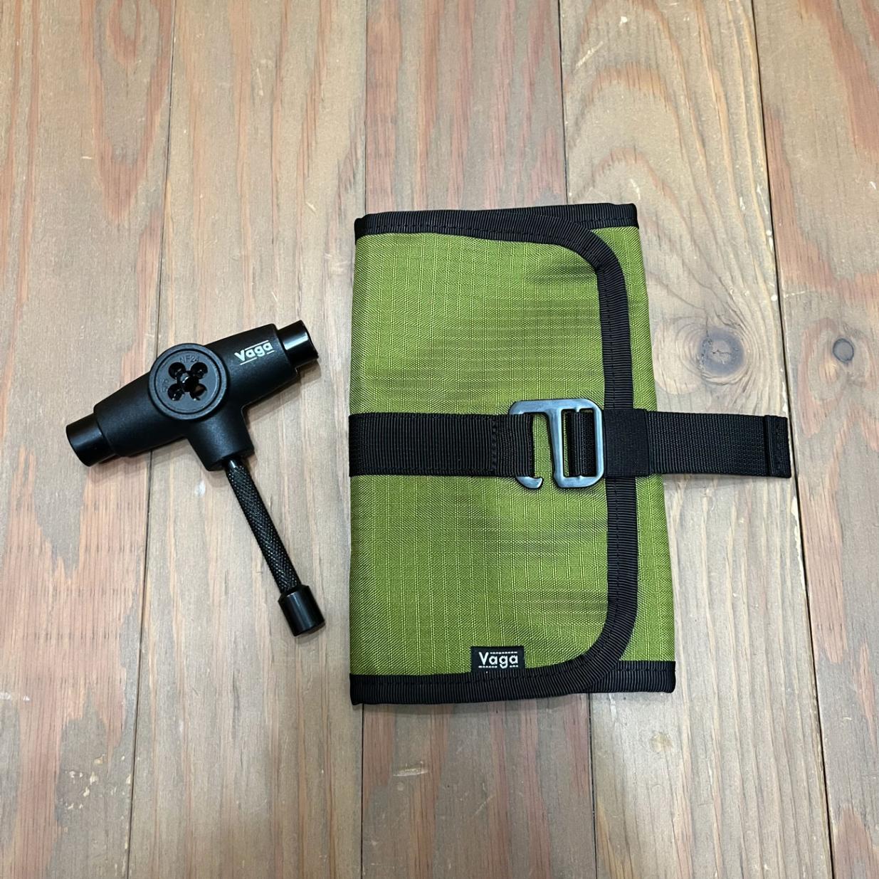 VAGA TOOL ROLL WITH SKATE TOOL