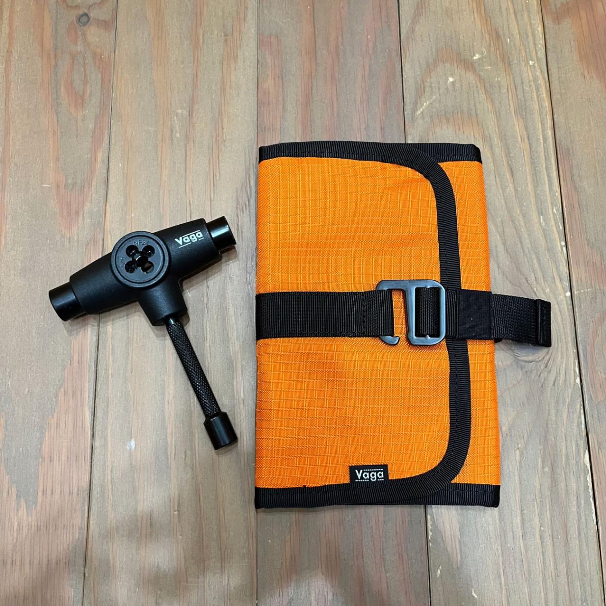 VAGA TOOL ROLL WITH SKATE TOOL