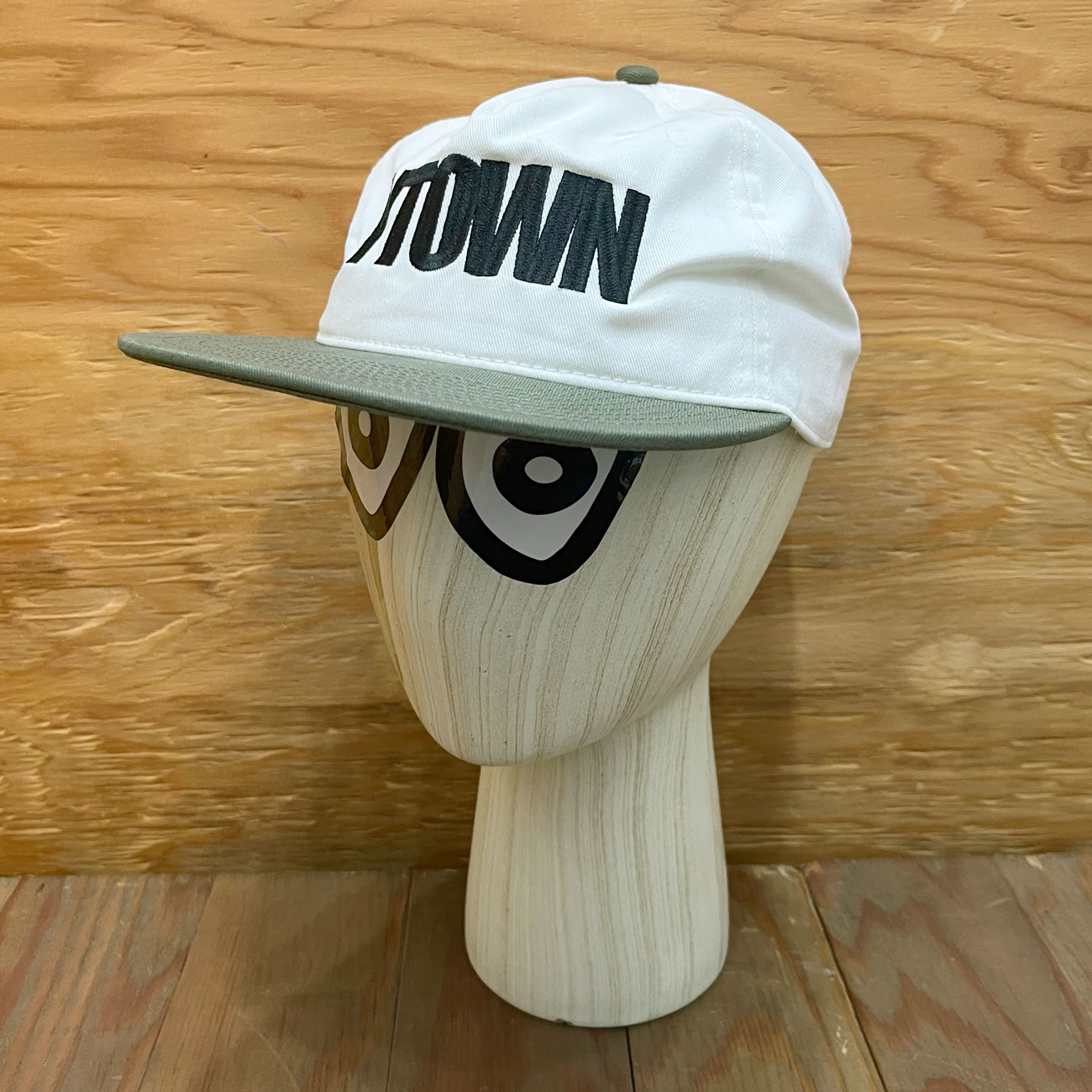 YTOWN PLAYAZ BOX LOGO CAP