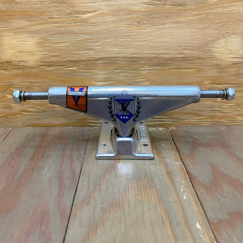 VENTURE TRUCKS V-HOLLOW KAI 5.2LO