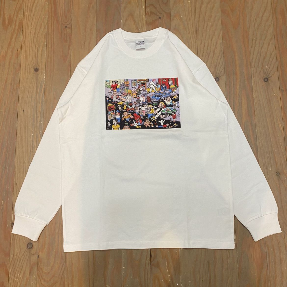 POLAR STREET CORNER LS TEE