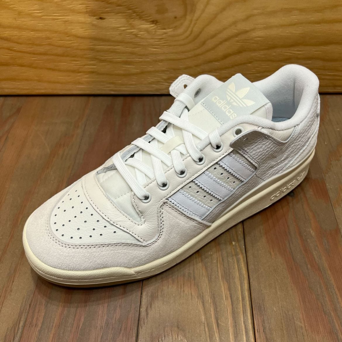 ADIDAS FORUM 84 LOW ADV CHALK WHITE/CLOUD WHITE