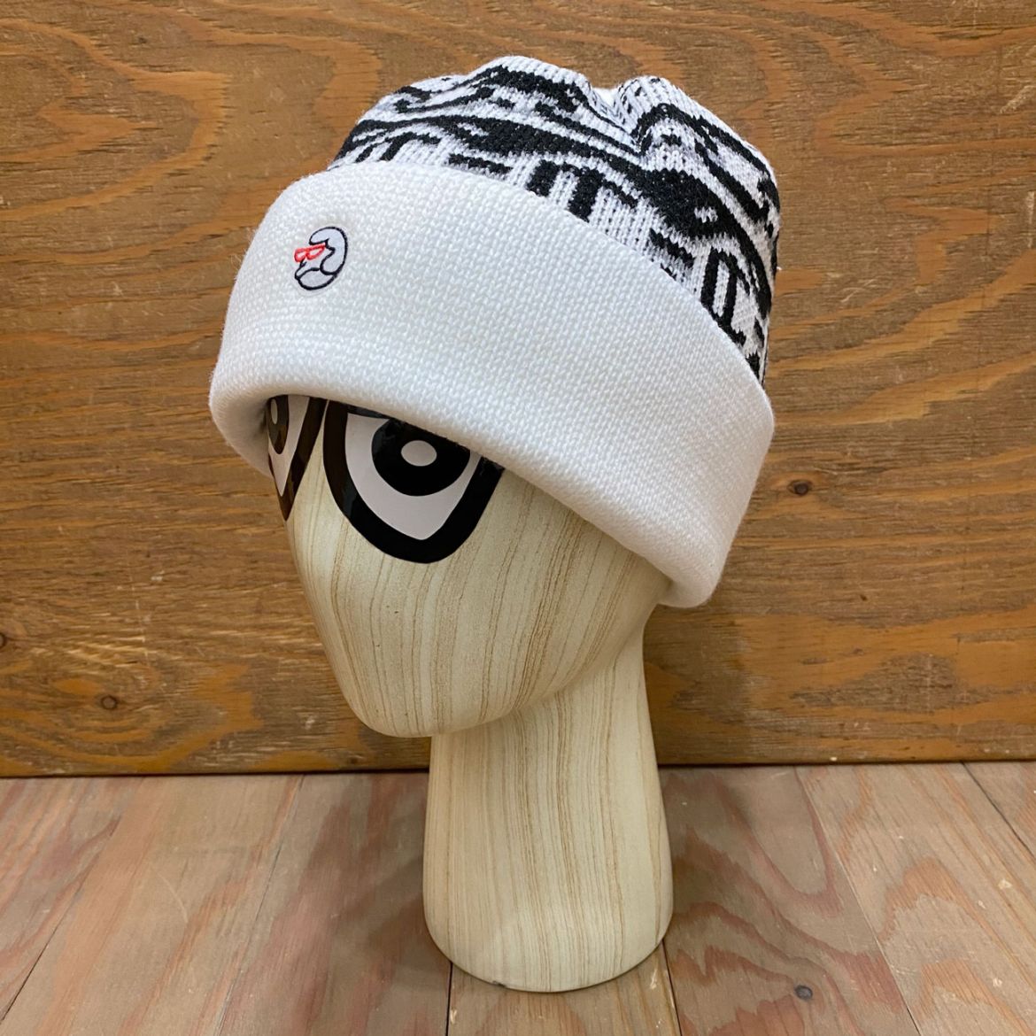doshin　　　　earlskateboardsビーニー CLASSIC GRIP CHAIN BEANIE｜GOODS｜スケートボード通販 HIGHSOX