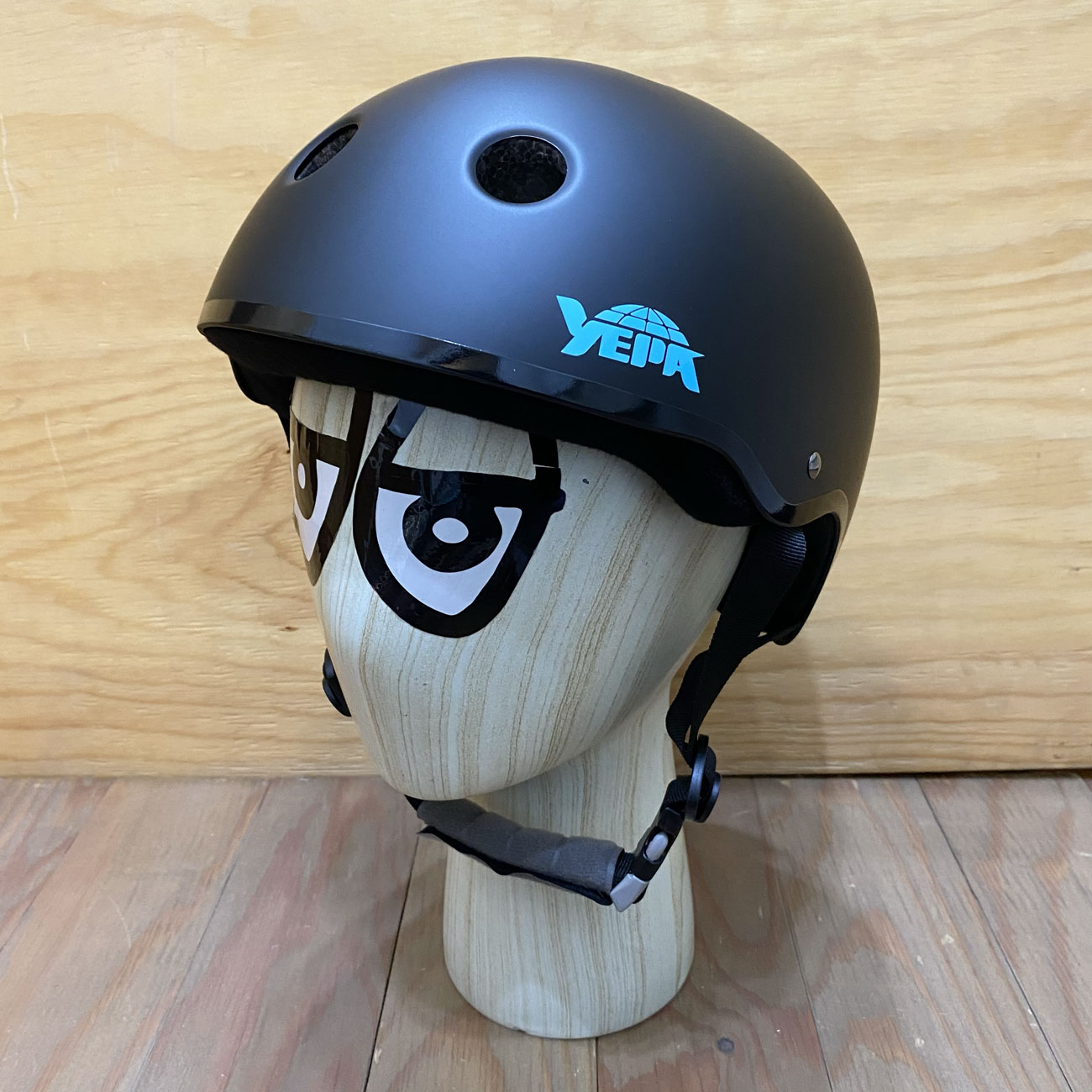 YEPA T-SHELL PRO HELMET TONY HAWK MATTE BLACK/TEAL