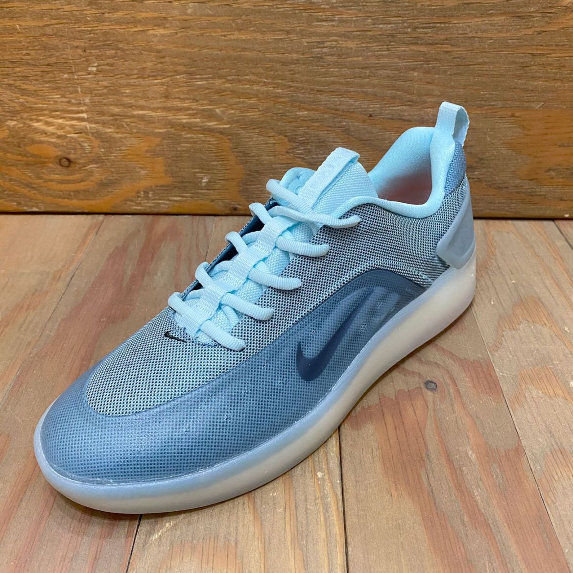 NIKE SB ZOOM NYJAH 4 GLACIER BLUE/SMOKEY BLUE
