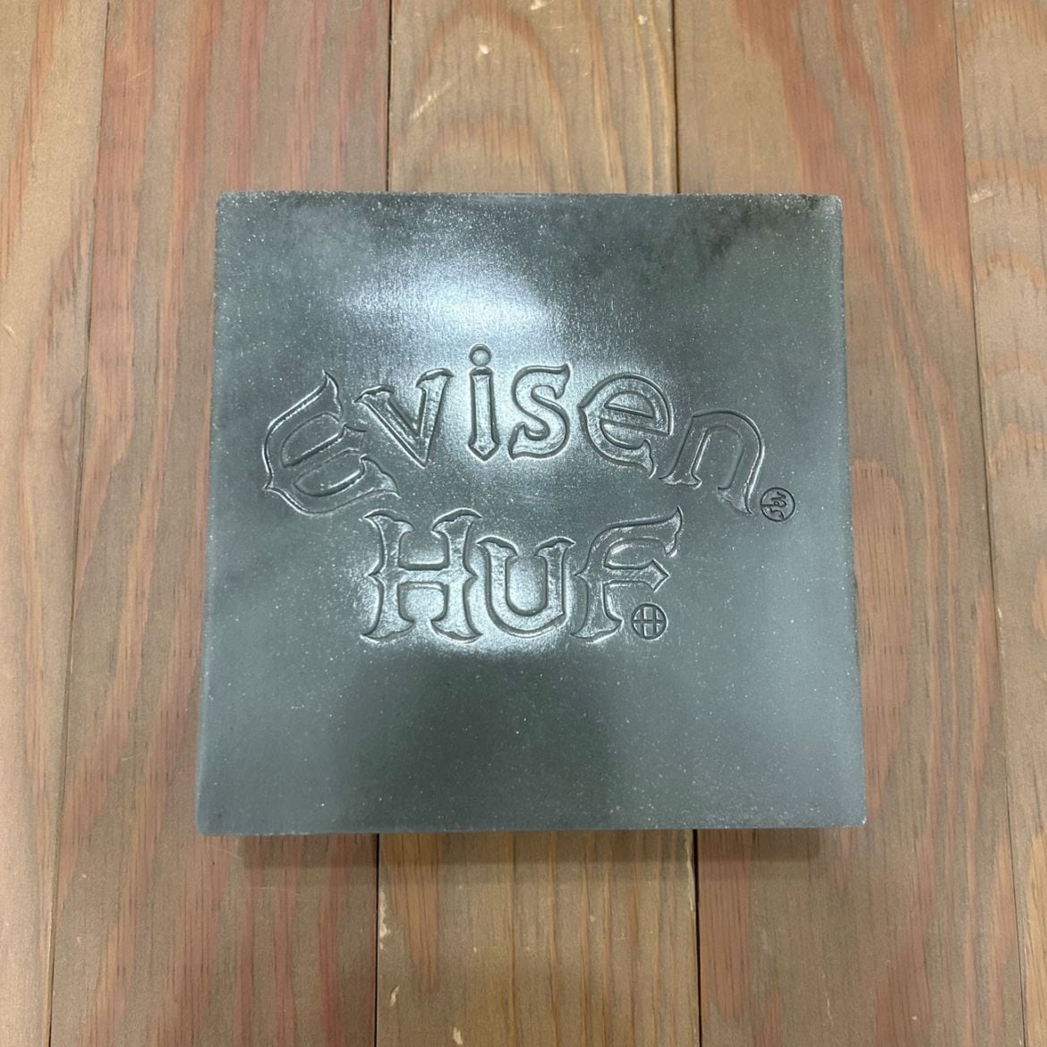 EVISEN x HUF STASH BOX MAEBLE 