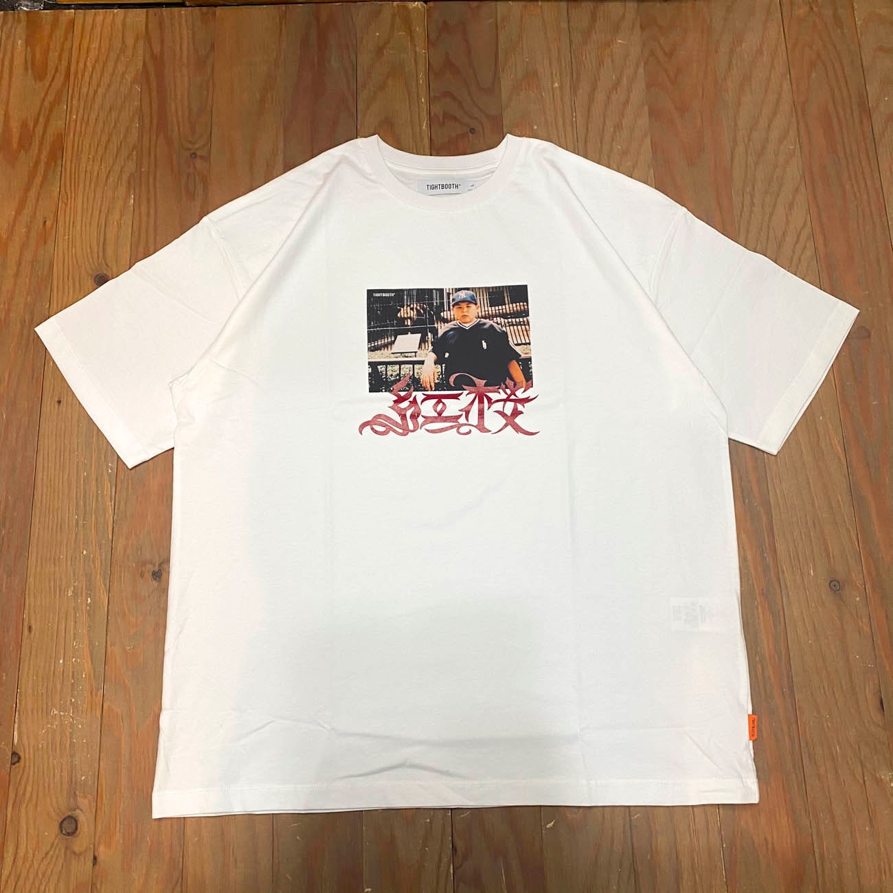 TIGHTBOOTH x 紅桜 T-SHIRT