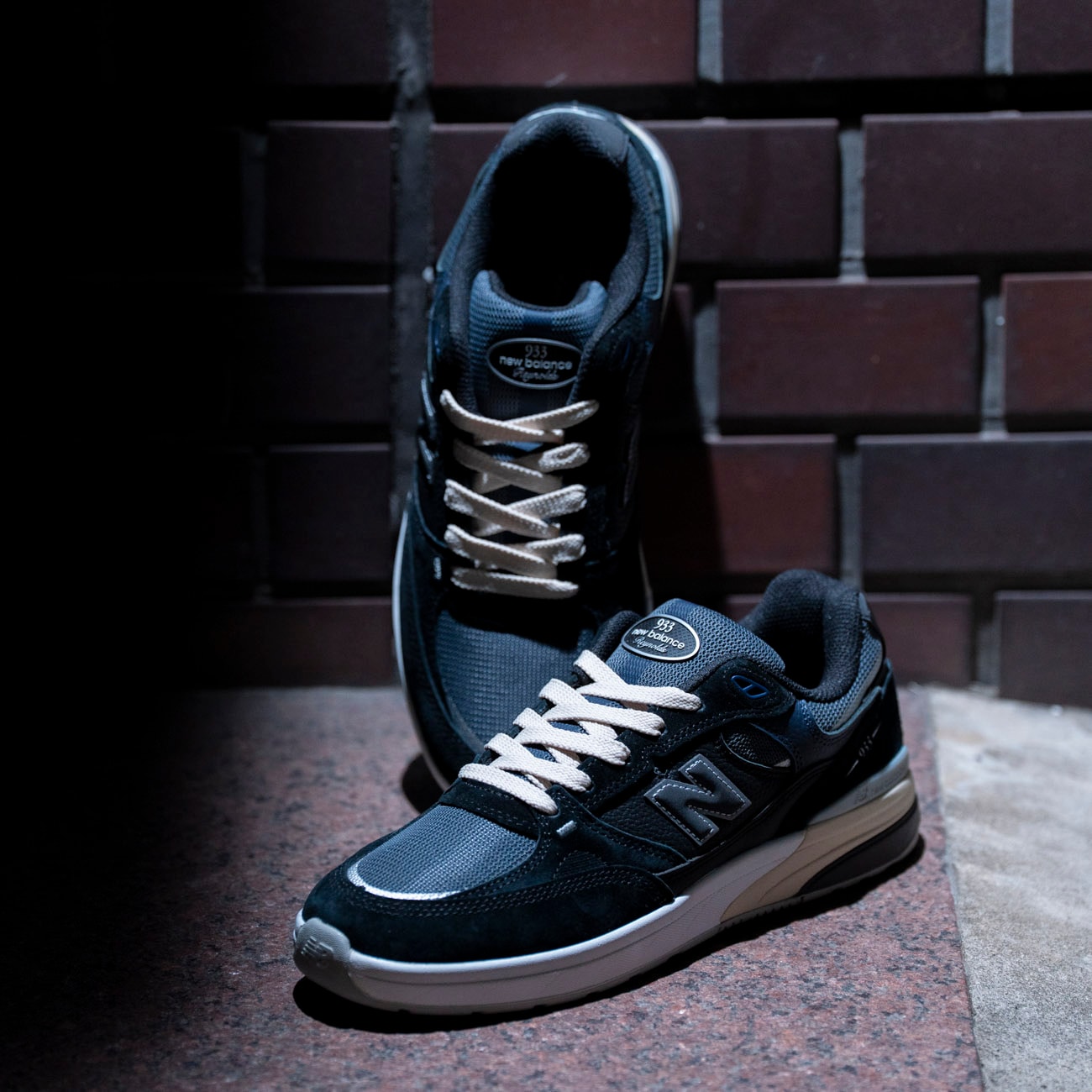 NB NUMERIC ANDREW REYNOLDS UN933 BNT