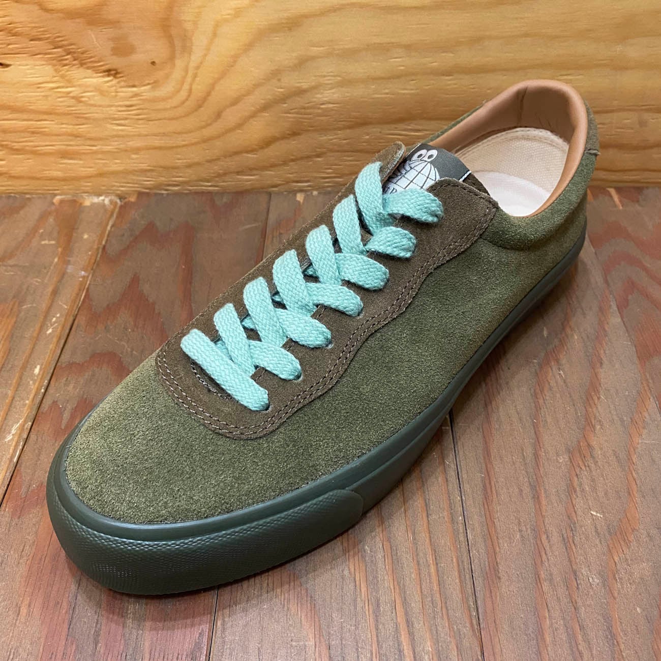 LAST RESORT AB VM001 SUEDE LO SMOKED LEAF/GREEN