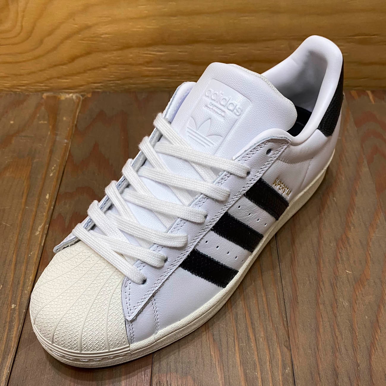 スケートボード SUPERSTAR ADV ADIDAS SUPERSTAR ADV WHITE/BLACK｜SHOES｜スケートボード通販
